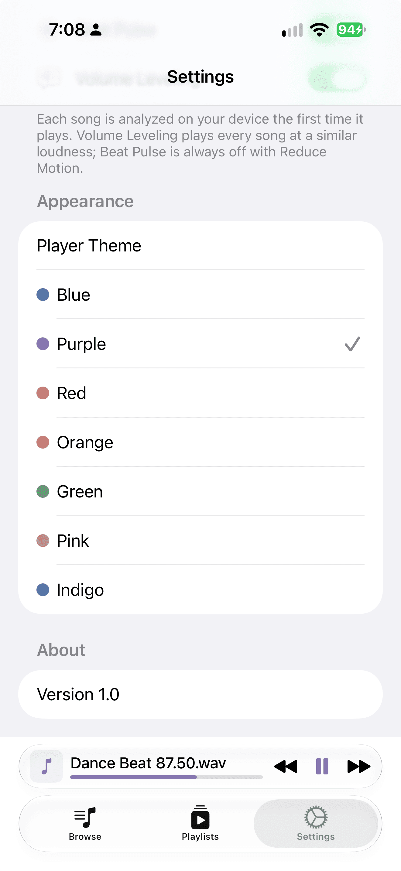 Choosing a player theme color in settings
